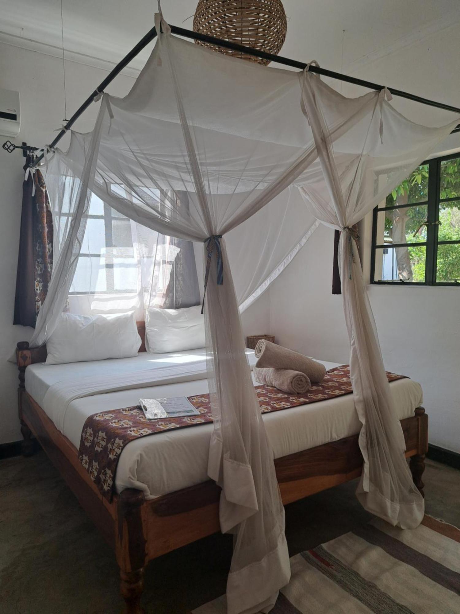 Kamunjila Lodge Livingstone Bagian luar foto