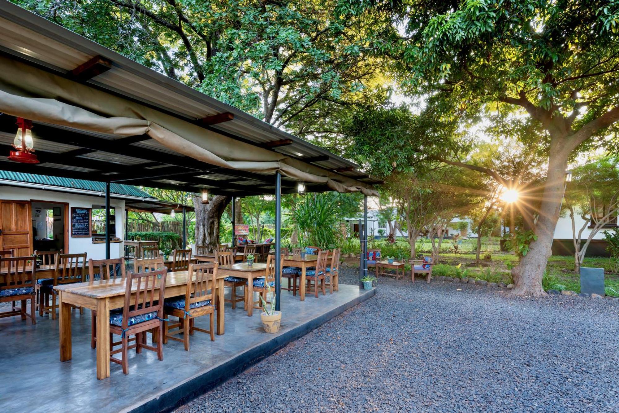 Kamunjila Lodge Livingstone Bagian luar foto