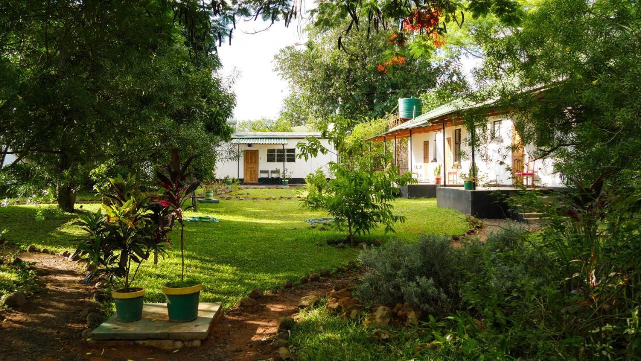 Kamunjila Lodge Livingstone Bagian luar foto